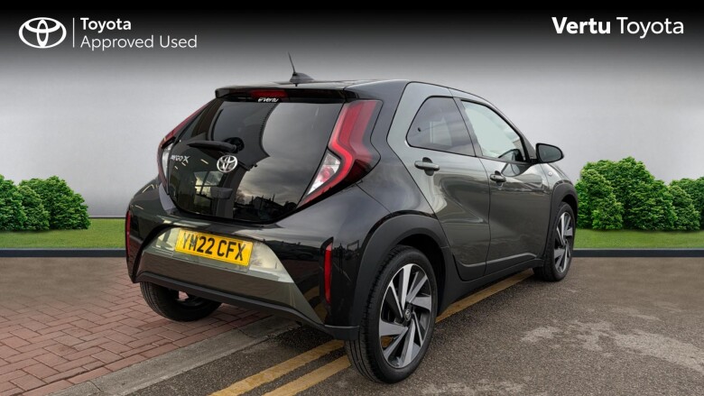 Toyota Aygo X 1.0 VVT-i Edge 5dr Petrol Hatchback